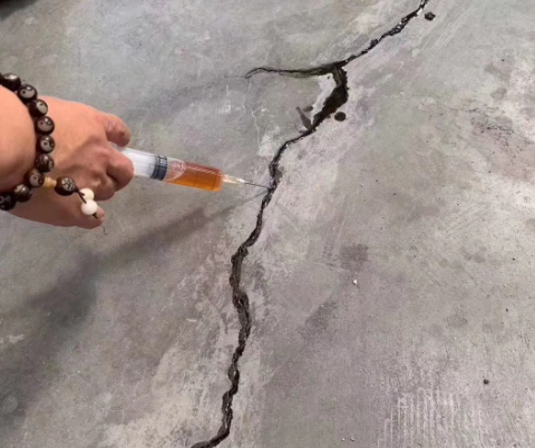 罗甸混凝土裂缝修补技术详解​